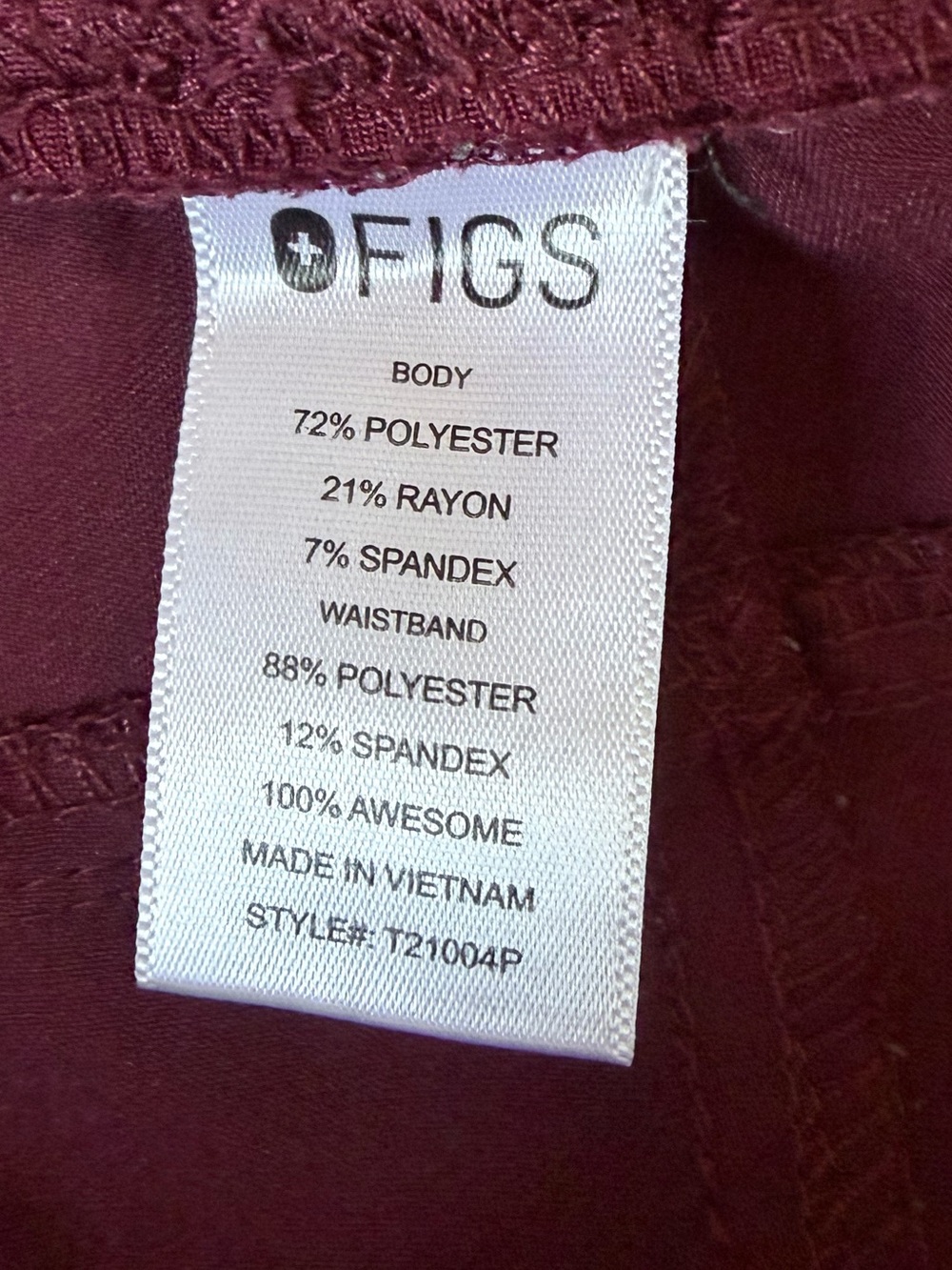 FIGS Kade Straight-Leg Cargo Scrub Pant - Medium Petite - Burgundy - Picture 4 of 9